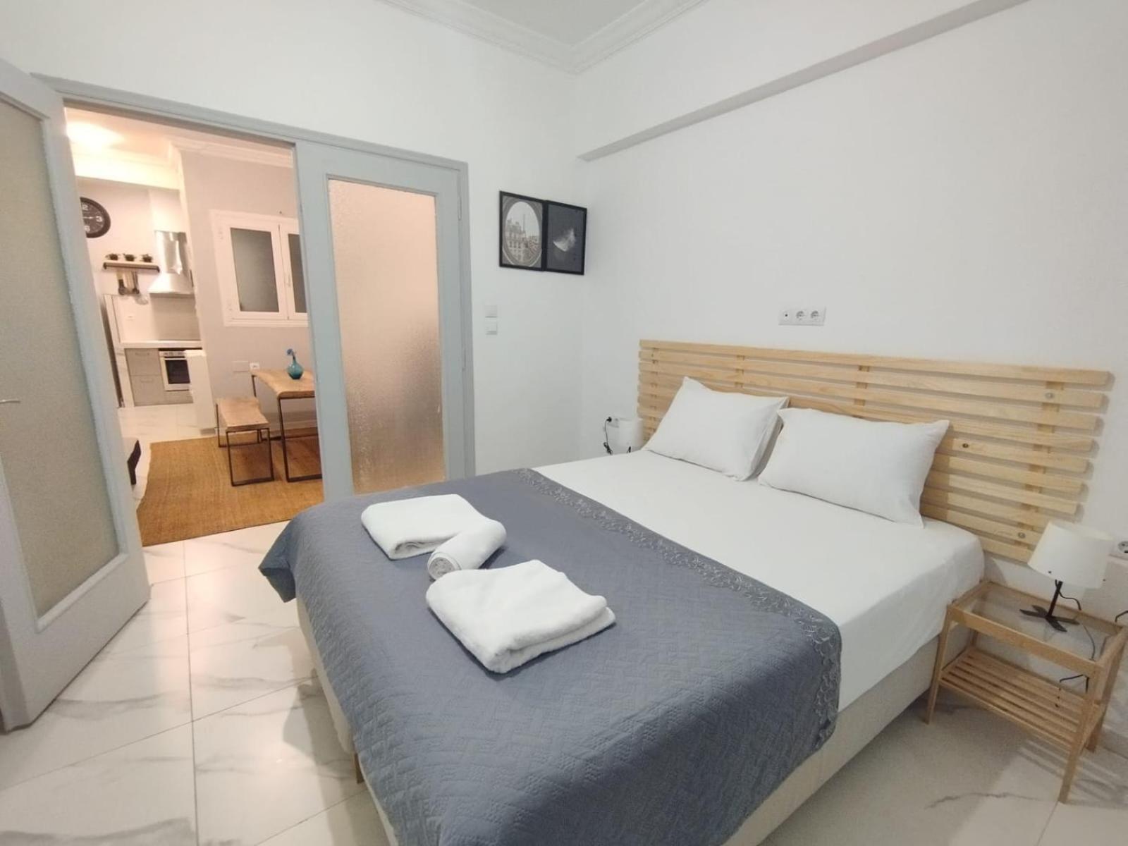 The Omonoia Modern, 3Bd Apartment Atenas Exterior foto
