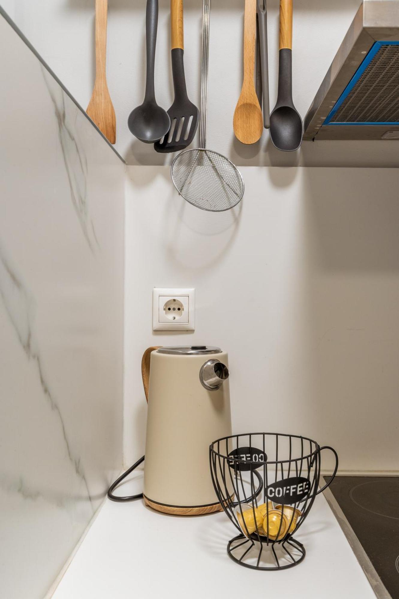 The Omonoia Modern, 3Bd Apartment Atenas Exterior foto