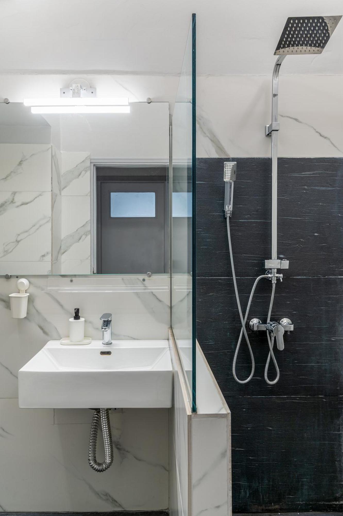 The Omonoia Modern, 3Bd Apartment Atenas Exterior foto