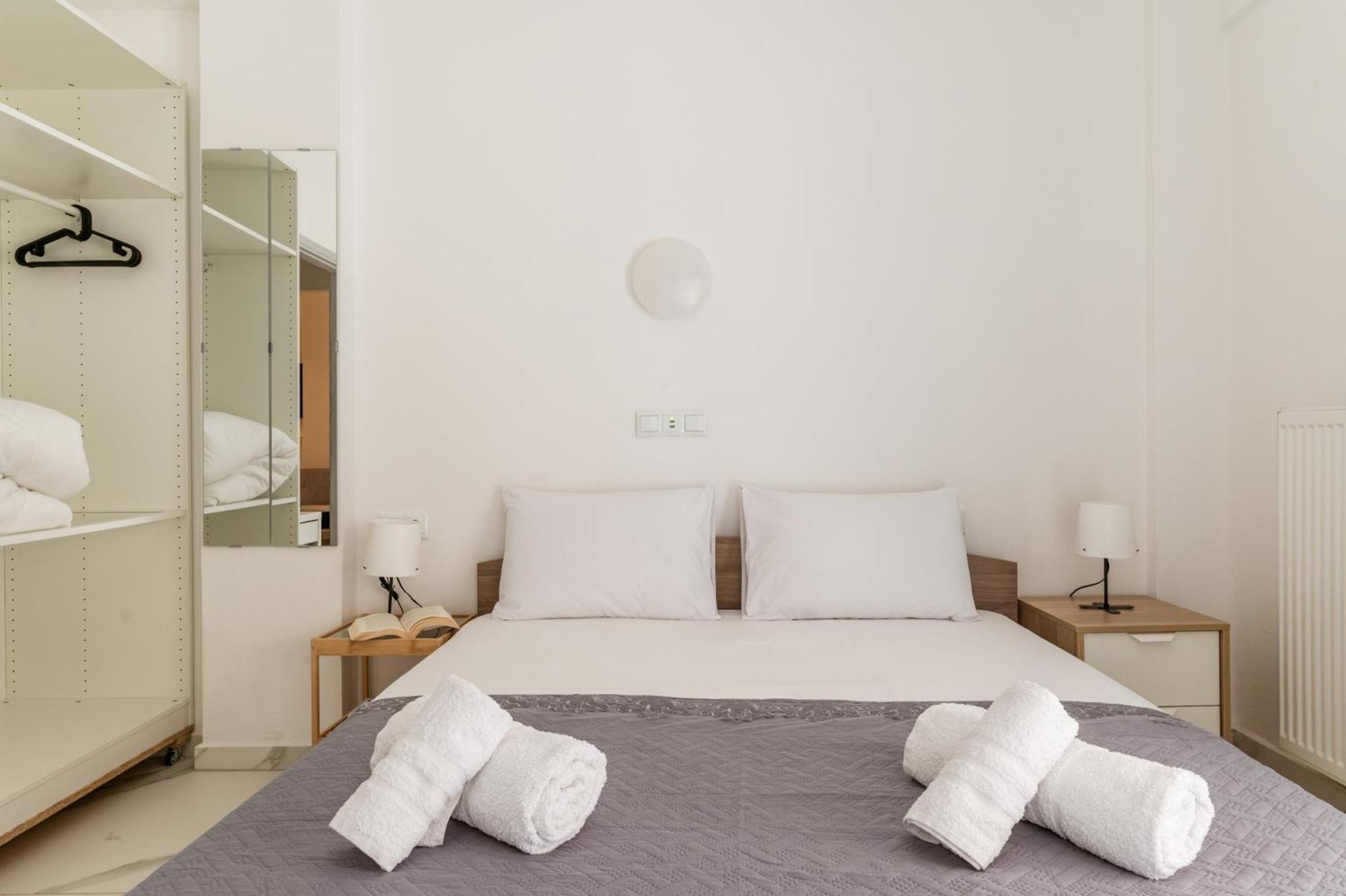 The Omonoia Modern, 3Bd Apartment Atenas Exterior foto